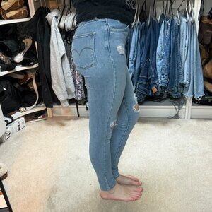 Levi's Skinny Jeans Distressed